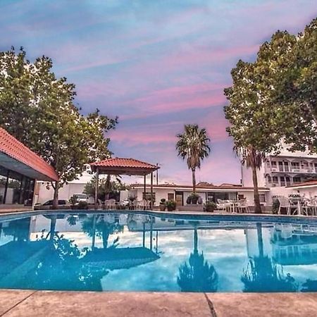 Hotel Posada Tierra Blanca 치와와주 외부 사진